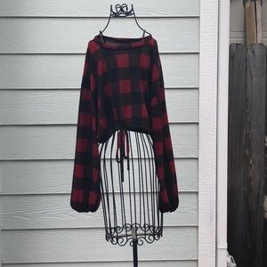 Cropped long sleeve flannel